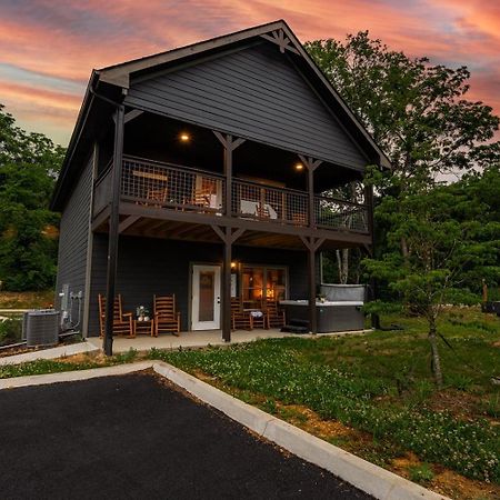 Villa Into The Mystic Sevierville Exterior foto